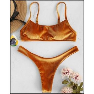 BNWT/BNIB Zaful Velvet Bikini Set (Orange / Light Brown) (Medium)